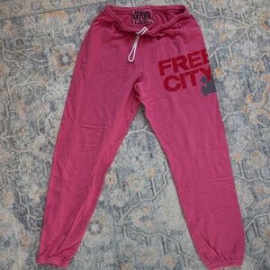 freecity Pink Sweatpants